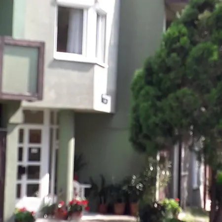 Daire Antonia Apartman *